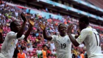 Ghana celebra uno de los goles ante Iraq.