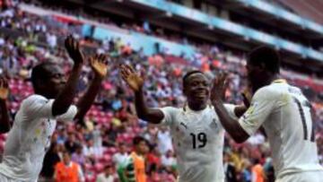 Ghana celebra uno de los goles ante Iraq.