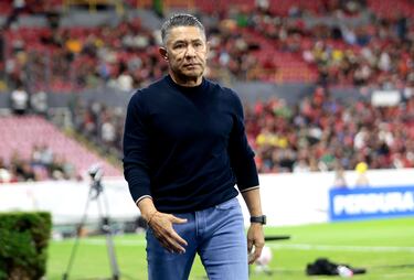 Ambriz explica por qué sacó a James: “Queríamos más verticalidad”