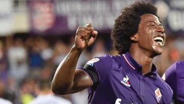 Carlos Sánchez, volante de la Fiorentina de Italia