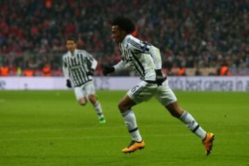 Juan Guillermo Cuadrado consigue su primer gol en la historia de la Champions League