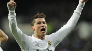 Cristiano marca el gol 4.000 del Madrid en el Bernabéu