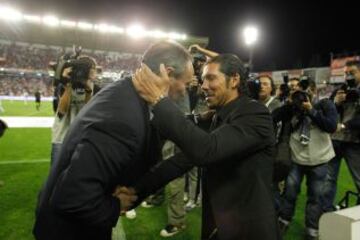 Saludo de Juan Ignacio Martinez y el Cholo Simeone.