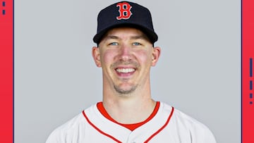 El abridor diestro de 30 a?os llega a Fenway Park luego de que su exitosa etapa con Los Angeles Dodgers terminara.