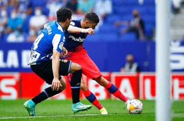 Carrasco puso el empate con un buen zurdazo.