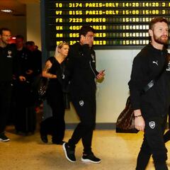 El Arsenal llega a Valencia con Özil en la 'lista negra' para salir