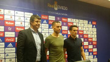 Rocha y Ortiz firman por un Oviedo "ilusionante" y "serio"