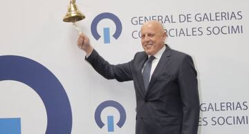 El murciano, empresario inmobiliario y segundo accionista de Unicaja, entra en el top al haber duplicado su patrimonio en el último año hasta una fortuna de 3.500 millones de euros. 