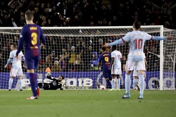 Messi también marcó el 2-0.
