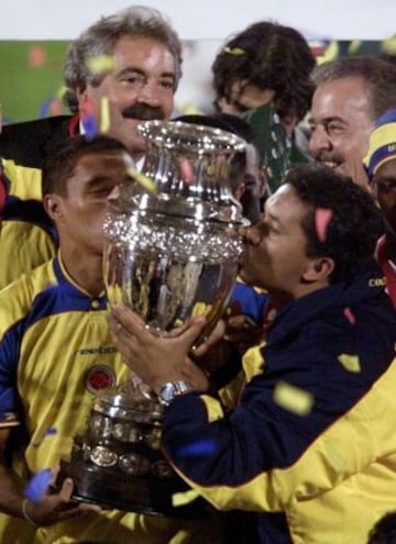 Córdoba fue mundialista en Francia 98 con Colombia, campeón de Copa América en 2001, ganó todos los títulos de Italia con Inter y levantó la Champions League en 2010