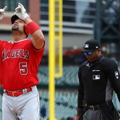 Albert Pujols, el tercer pelotero en remolcar 2,000 carreras