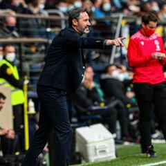 "La derrota hace daño, pedimos disculpas a los aficionados"