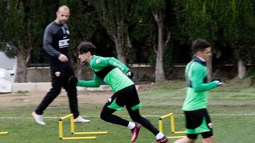 Álex Collado inicia en Elche la fase final de su recuperación