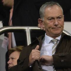 El presidente de la Premier recibirá 5M€ como despedida