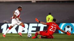 Jefferson Farfán es centenario