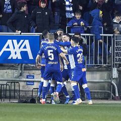 Lucas Pérez hizo saltar la banca en Mendizorroza