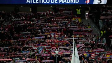 Aspecto de una de las gradas del Cívitas Metropolitano en el encuentro ante el Valencia.