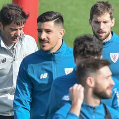 Marcelino: "La sanción a Iñigo es injusta, va a viajar"