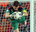 Casillas recogerá hoy en Alemania su Guante de Oro