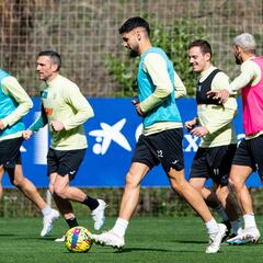 El Eibar busca afianzarse en el liderato en su visita a Anduva