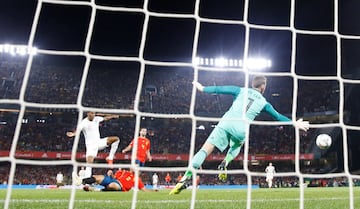 Soccer Football - UEFA Nations League - League A - Group 4 - Spain v England - Estadio Benito Villamarin, Seville, Spain - October 15, 2018 England's Marcus Rashford scores their second goal past Spain's David De Gea