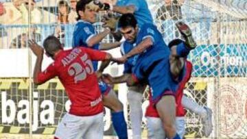 <b>MALA SUERTE. </b>Marcos Alonso no pudo estrenarse con un gol y las cosas se le empiezan a complicar al 74 con pocos partidos por delante.