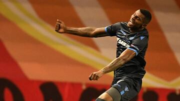 Wesley celebra un gol al Mónaco. Hoy jugará el Brujas-Atlético