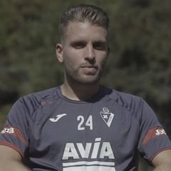 Kevin: "Al Eibar le gusta apretar mucho arriba, y a mí también"