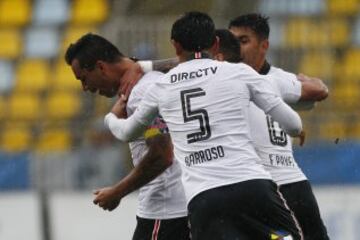 Futbol, Everton vs Colo Colo.
Decimotercera fecha, campeonato de Clausura 2016/17
El jugador de Colo Colo Esteban Paredes, izquierda, celebra su gol contra Everton durante el partido de primera division en el estadio Sausalito en ViÃ±a del Mar, Chile.
07/05/2017
Marcelo Hernandez/Photosport***************

Football, Everton vs Colo Colo.
13th date, Clousure Championship 2016/17
Colo Colo's player Esteban Paredes, left, , celebrates his goal against Everton during the first division football match at Sausalito  stadium in ViÃ±a del Mar, Chile.
07/05/2017
Marcelo Hernandez/Photosport