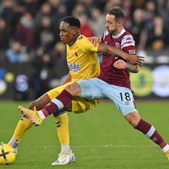 Mina, presente en derrota del Everton que lo hunde en la Premier