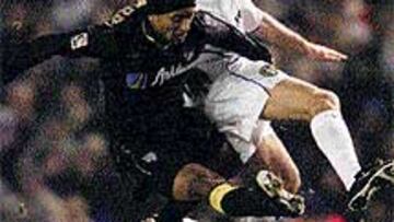 <b>GRAN ACTUACIÓN.</B> El Leeds fue la víctima del Málaga en octavos.