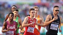 EUGENE, OREGON - JULY 20: Adrian Ben of Team Spain competes in the Men's 800m heats on day six of the World Athletics Championships Oregon22 at Hayward Field on July 20, 2022 in Eugene, Oregon.   Ezra Shaw/Getty Images/AFP
== FOR NEWSPAPERS, INTERNET, TELCOS & TELEVISION USE ONLY ==
