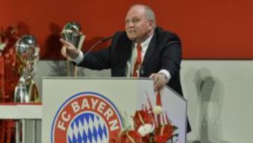 POL&Eacute;MICA. Hoeness dice que seguir&aacute; al frente del Bayern.