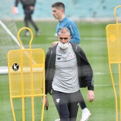 Garitano, que recluta a Nico, reitera: "Williams es uno de nuestros mejores jugadores"