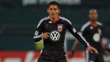 El joven mediocampista hondureño debutó con DC United y al terminar su primer temporada en la MLS se fue al fútbol de Bélgica donde milita actualmente. Con la selección lleva 35 partidos y 4 goles.