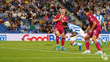 Willian José no sufre una lesión grave en su nariz, pero es duda para Sevilla