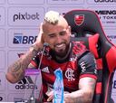 A Vidal le preguntan si invitó a Alexis a Flamengo y así responde