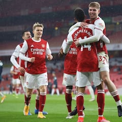 Odegaard, titular en el festín goleador de Aubameyang