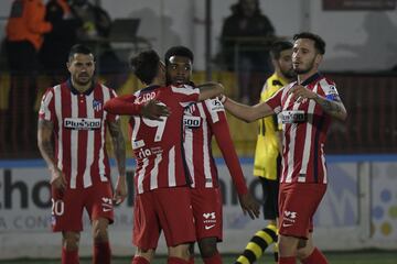 Los jugadores del Atlético de Madrid celebrando el gol 0-1 de Lemar