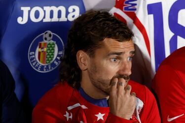 Antoine Griezmann comienza el partido en el banquillo. 
 
 
