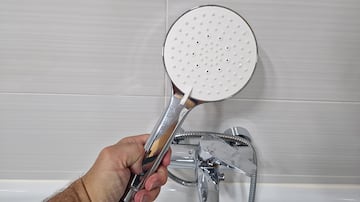 Alcachofa de ducha fácil de limpiar.
