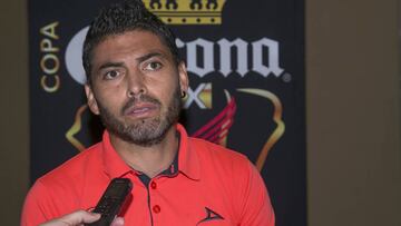 Carlos Morales no se siente incómodo si los medios ya dan como campeón a los tapatíos, y confía en irse con la Copa a Morelia.