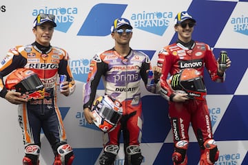 Jorge Martín logró una brutal pole en MotoGP en el Gran Premio de Australia. La pole llegó con la ayuda inestimable de su compañero Zarco, que le resultó una referencia ideal para parar el crono en 1:27.767 y establecer un nuevo récord en Phillip Island.