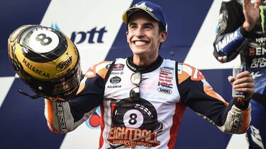 Marc Márquez celebra su octavo Mundial.