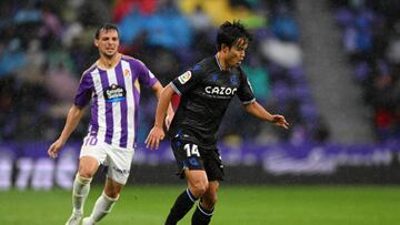 VALLADOLID, SPAIN - OCTOBER 22: Takefusa Kubo of Real Sociedad runs with the ball during the LaLiga Santander match between Real Valladolid CF and Real Sociedad at Estadio Municipal Jose Zorrilla on October 22, 2022 in Valladolid, Spain. (Photo by Octavio Passos/Getty Images)