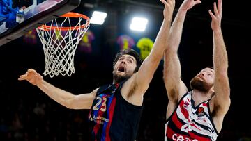 Higgins y Vesely tumban a Baskonia