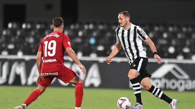 Los internacionales miran al partido del Carlos Tartiere