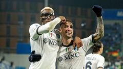 Reggio Emilia (Italy), 27/02/2024.- Napoli's Victor Osimhen (L) celebrates with teammate Matteo Politano after scoring the 1-3 goal during the Italian Serie A soccer match US Sassuolo vs SSC Napoli in Reggio Emilia, Italy, 28 February 2024. (Italia) EFE/EPA/SERENA CAMPANINI
