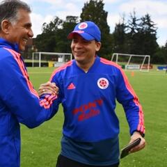 Así fue la visita de Queiroz al entrenamiento de la Sub 17