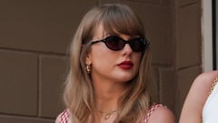 Will Taylor Swift be in Las Vegas for the Chiefs vs Raiders game today, Sunday October 27?